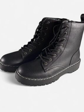 Sincerly Jules Black Lace-Up Combat Boots